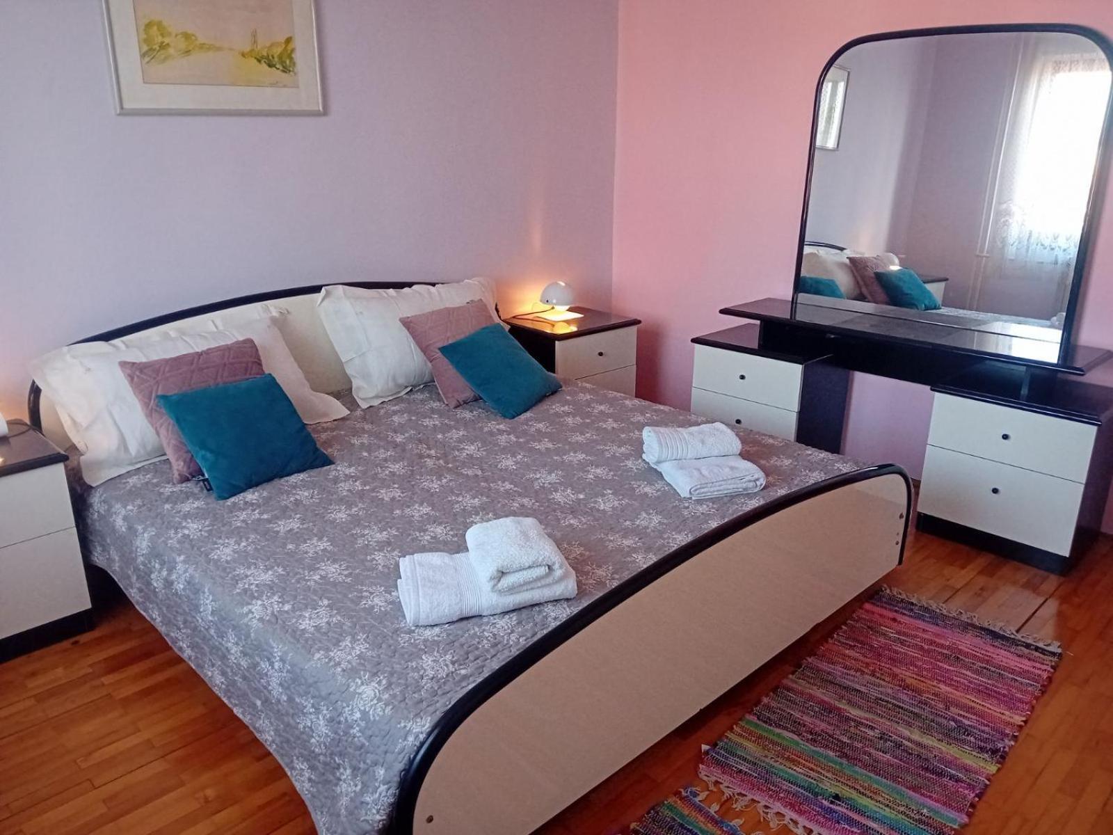 Вилла House Divna Valbandon Экстерьер фото